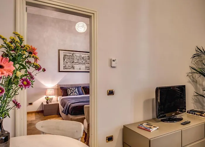 Apartment Palazzo Marescalchi Belli, Vicino Piazza Di Spagna *