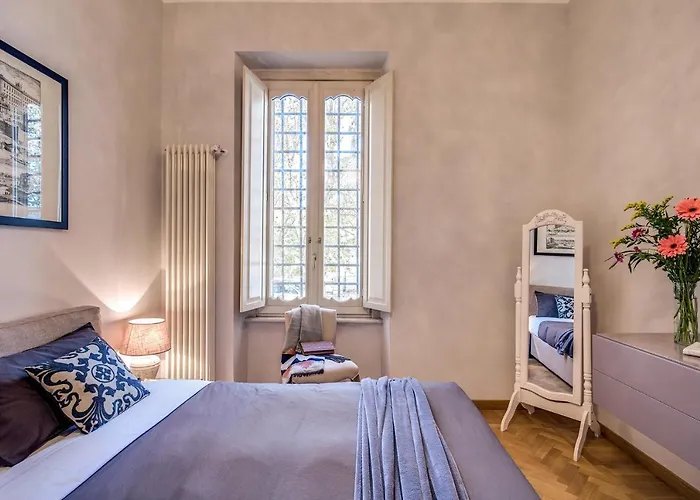 Palazzo Marescalchi Belli, Vicino Piazza Di Spagna Apartment *